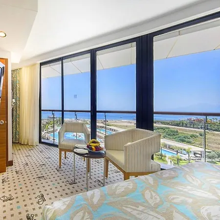 Baia Lara Complex