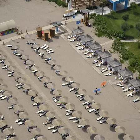 Baia Lara Resort