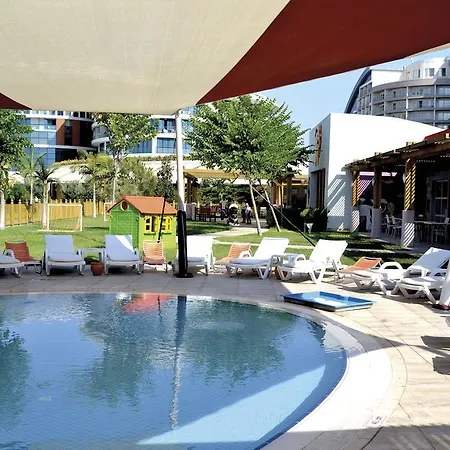 Resort Baia Lara 5*